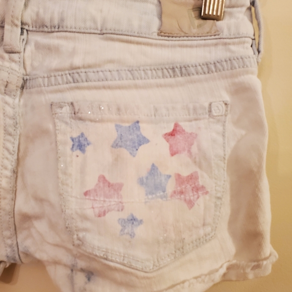Patriotic Jean shorts - Picture 3 of 3